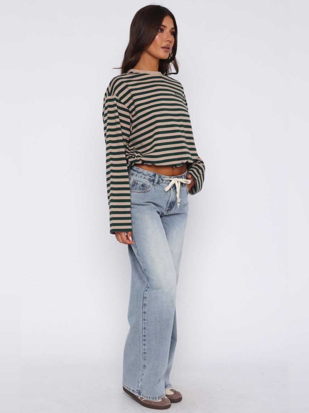 White Fox Boutique Kendall Mid Rise Wide Leg Jean. M.
